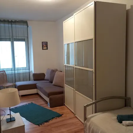 Aparthotel Milla Eger