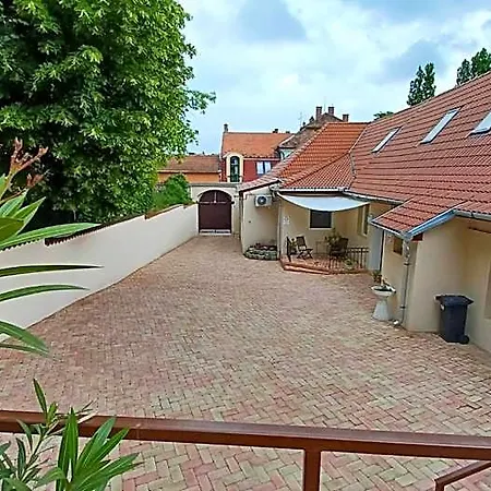 Aparthotel Milla 3*