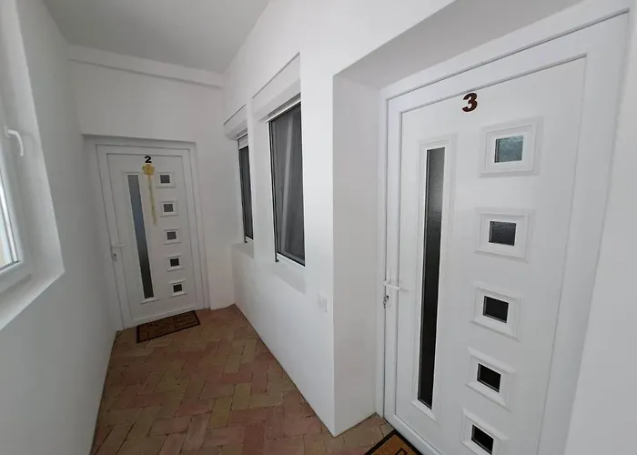 Milla Hotel apartamentowy Eger